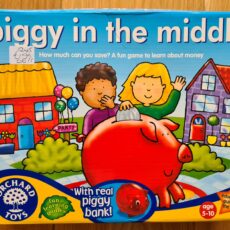 Piggy in the middle Orchard Toys