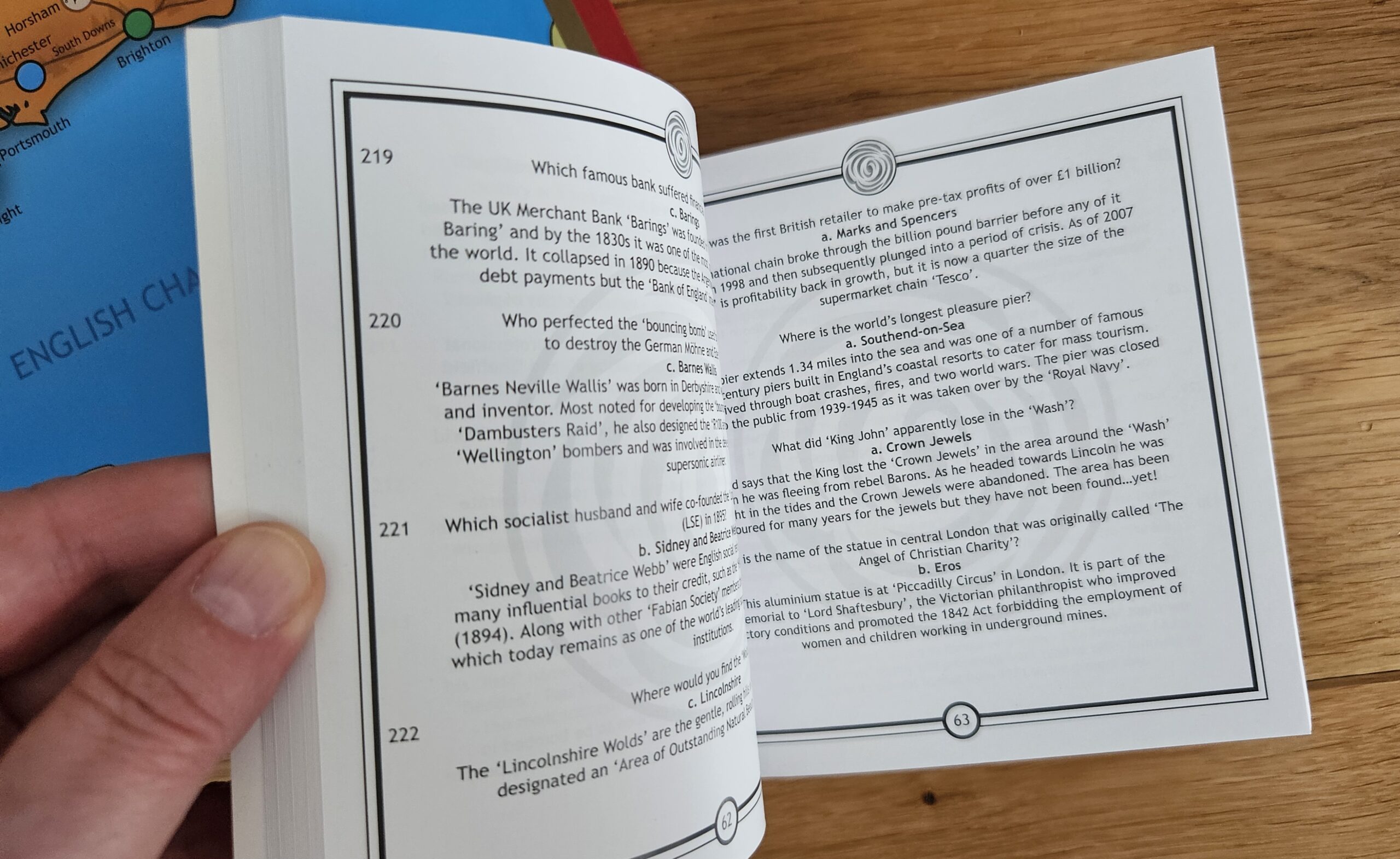 English Quest Discover the Real England - obrazek 4